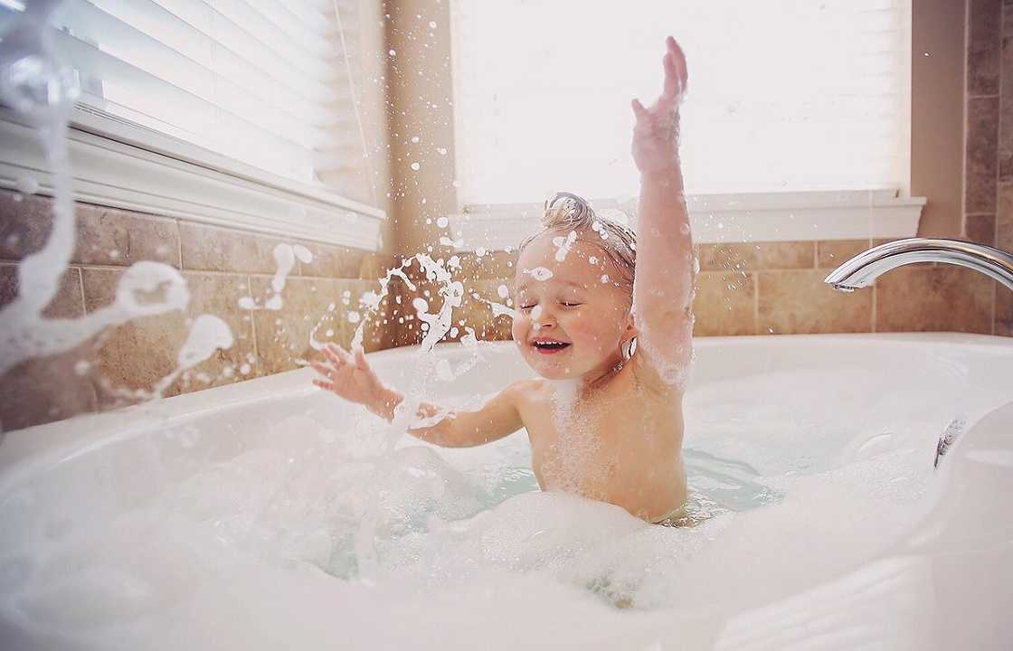 Как провести фотосессию в ванной: идеи для съемки
