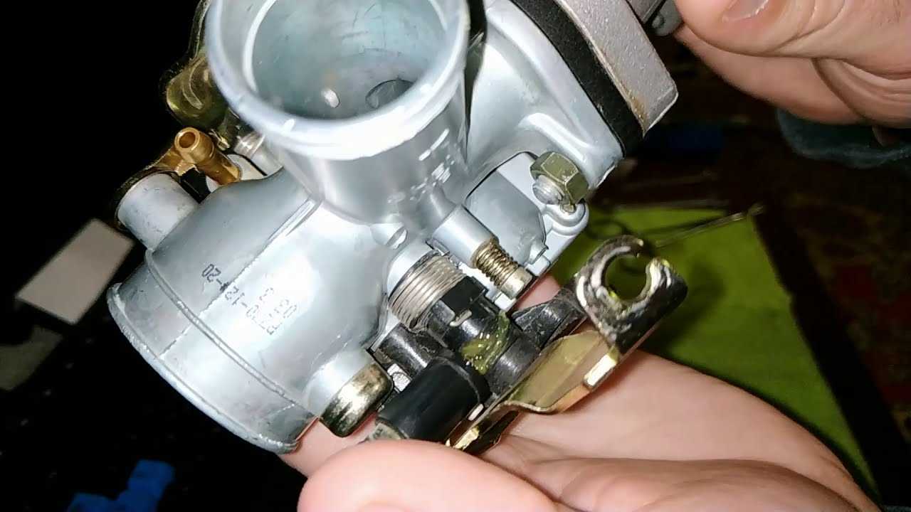 Как настроить карбюратор keihin pz30 с ускорительным насосом?