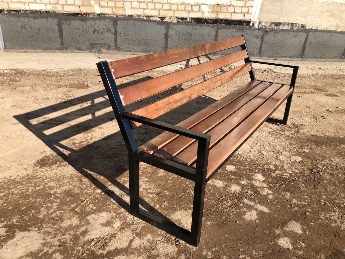 Лавочка из профильной трубы своими руками: чертежи, фото, со спинкой